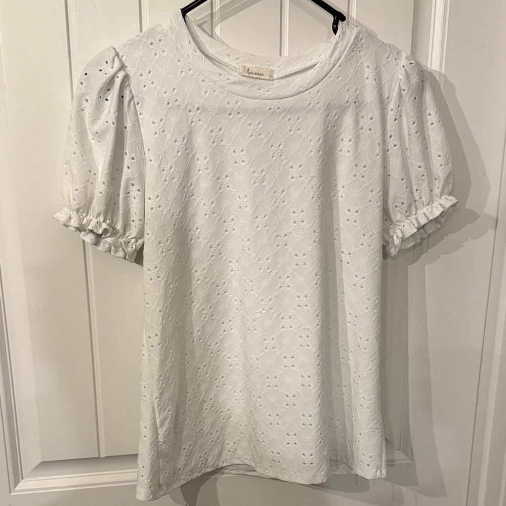 Elegant White Eyelet Short Sleeve Top